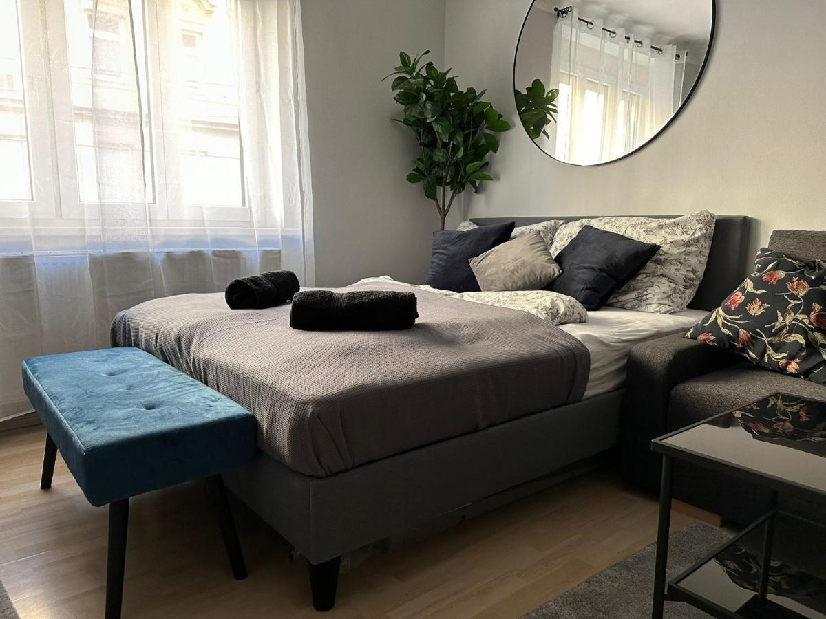 Balcony Apartment, 1 Min To U1 Reumannplatz Viena Exterior foto